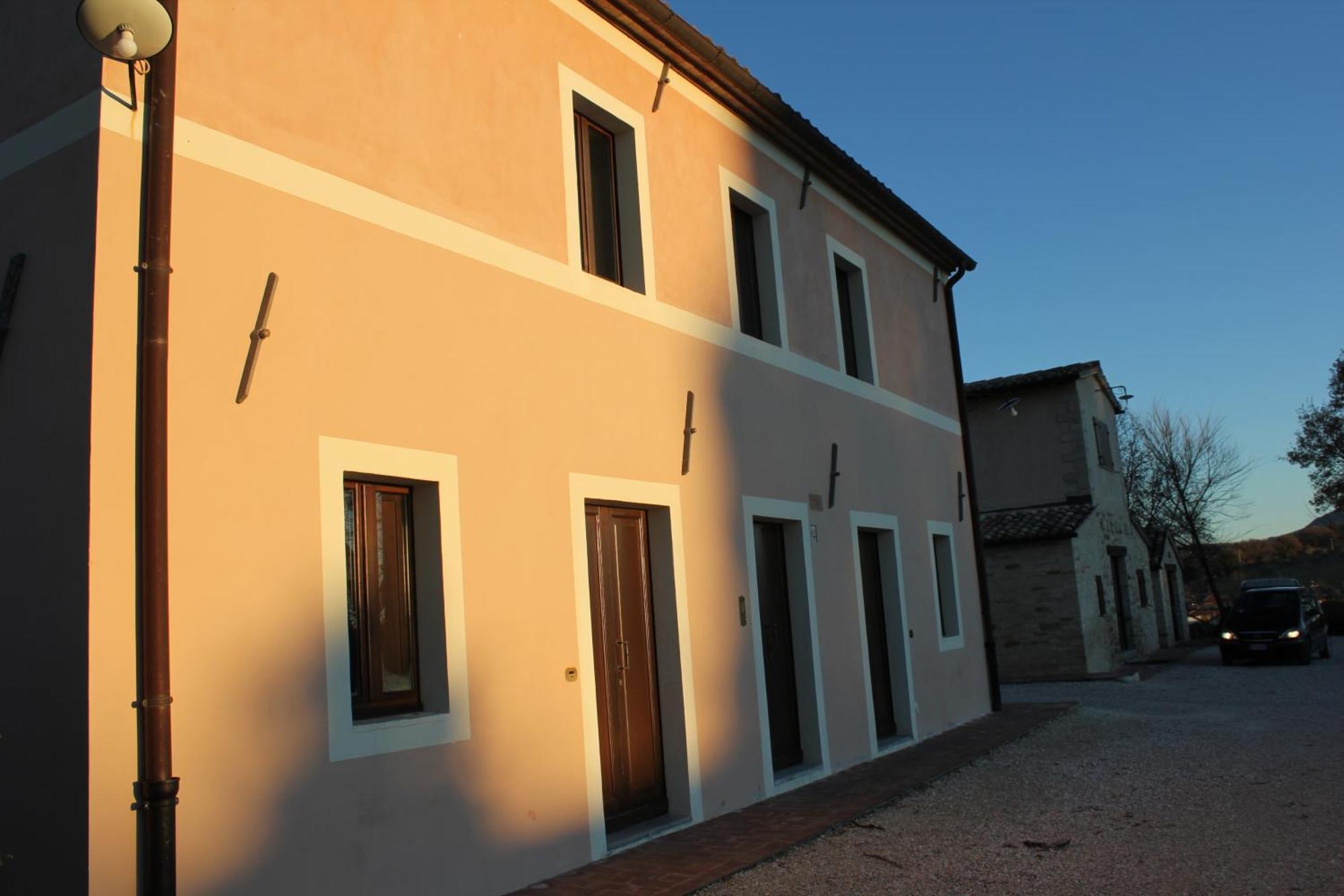 Dimora Di Collio Bed & Breakfast San Severino Marche Exterior photo