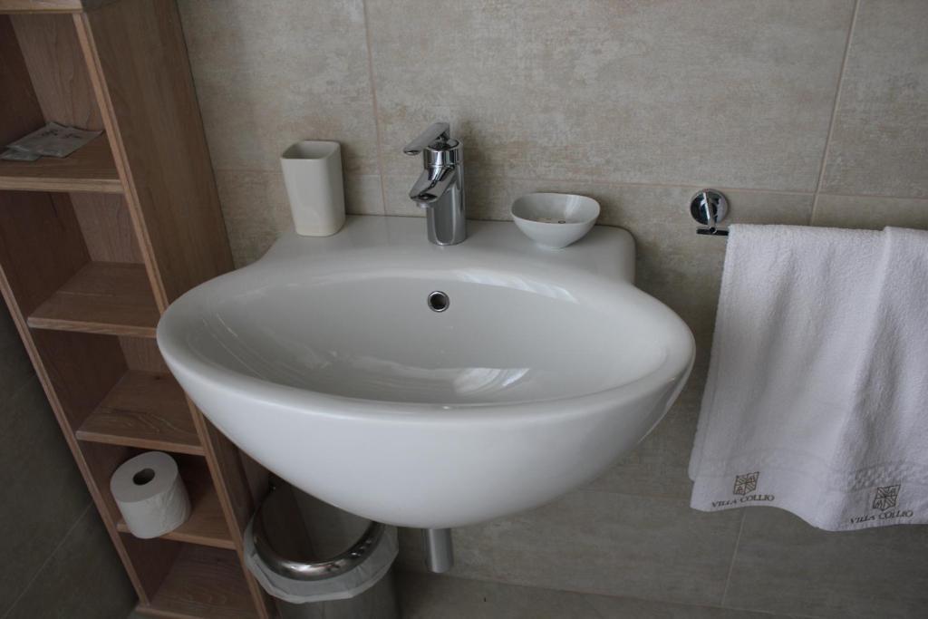 Dimora Di Collio Bed & Breakfast San Severino Marche Room photo